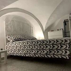 Buatta House Aeroporto di Catania Fontana Rossa
